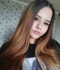 Rencontre Femme : Валентина, 21 ans à Ukraine  Днепр 